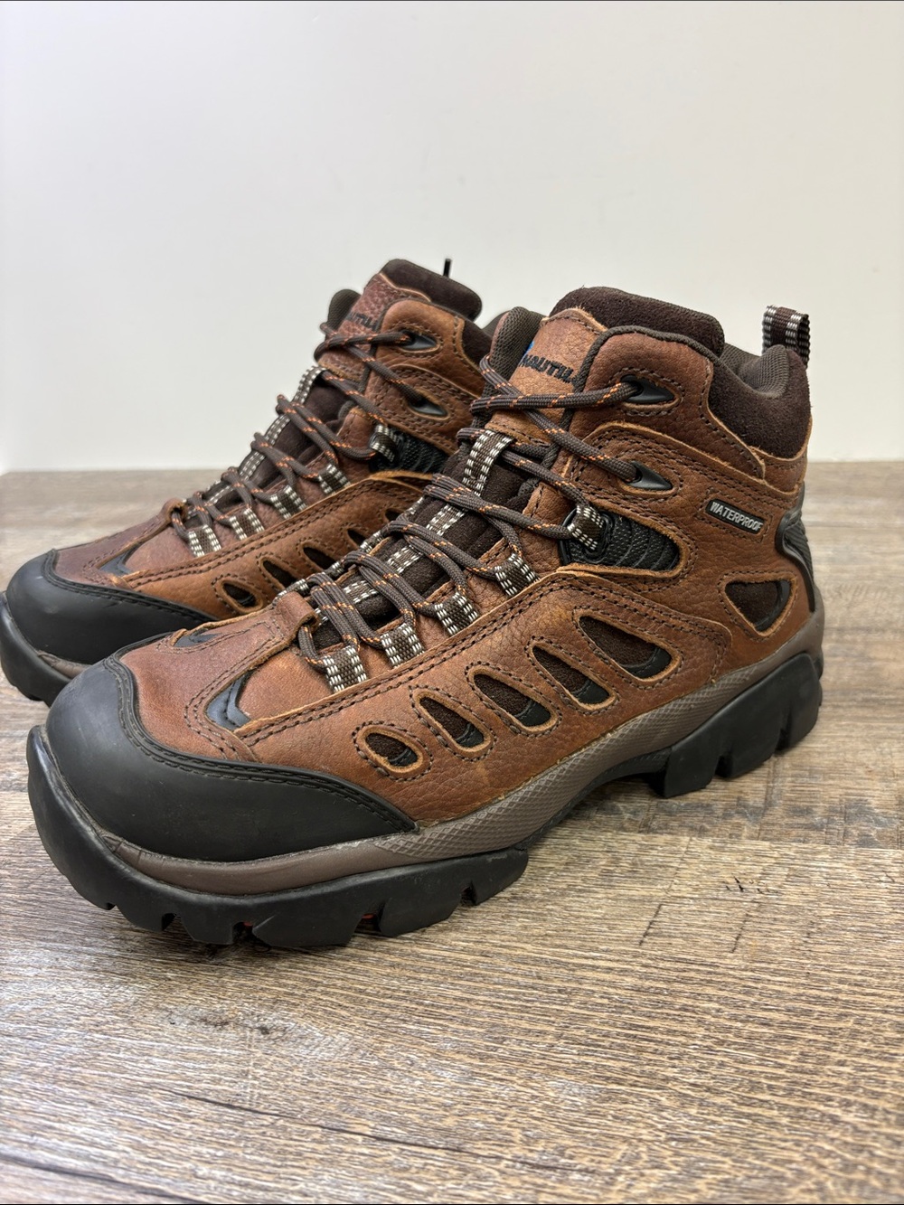 Nautilus N9546 Men’s 8 Waterproof Steel Toe Brown Safety Work Boots